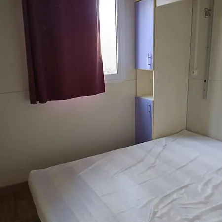 Chalet Moderne A Avec Piscine *